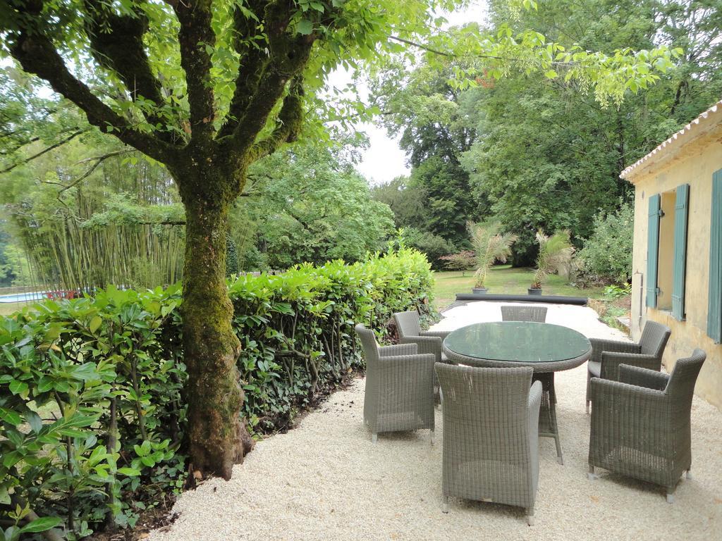 La Rebiere D'Or, B&B Et Gite Mouleydier Exteriör bild