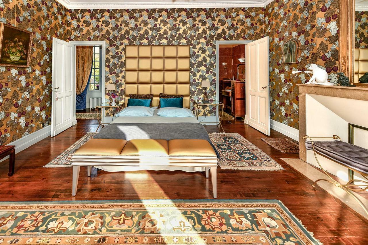 La Rebiere D'Or, B&B Et Gite Mouleydier Exteriör bild