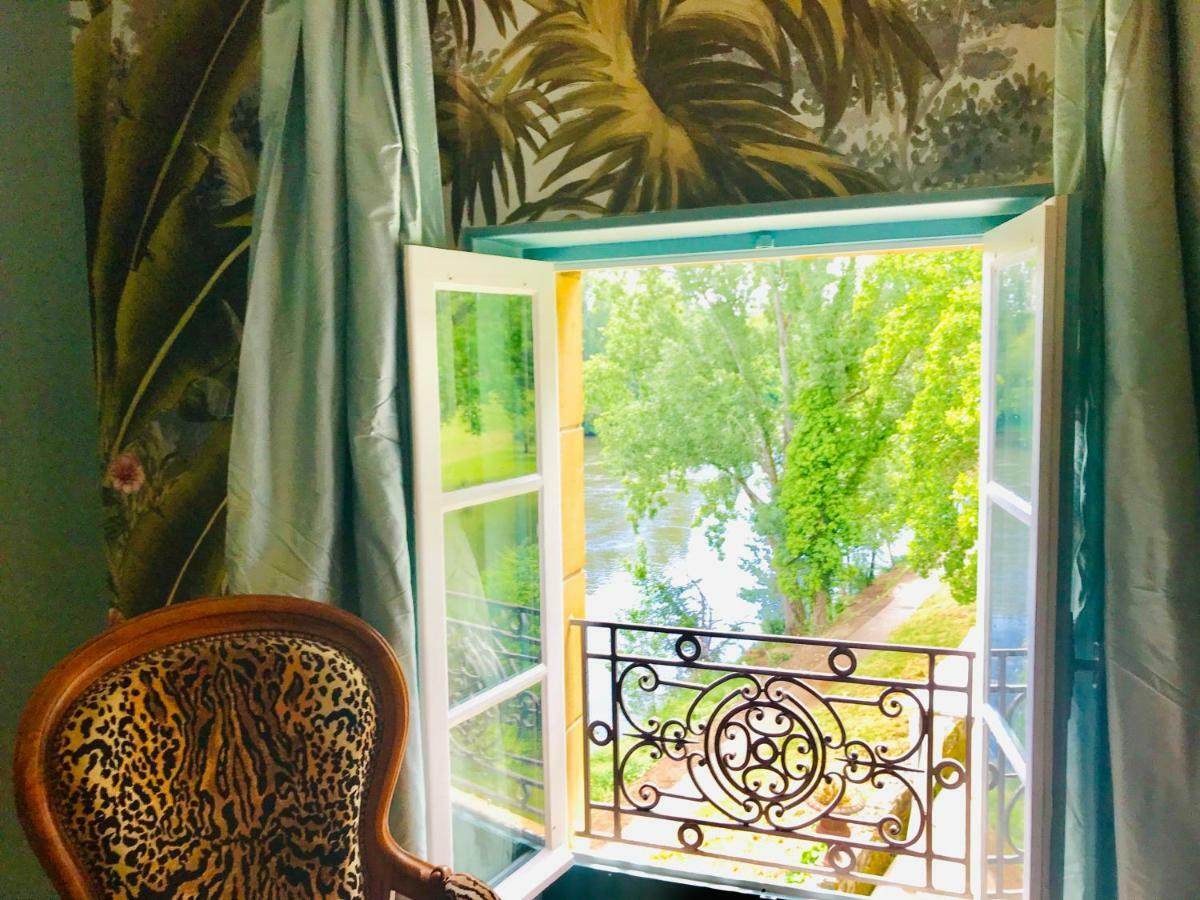 La Rebiere D'Or, B&B Et Gite Mouleydier Exteriör bild