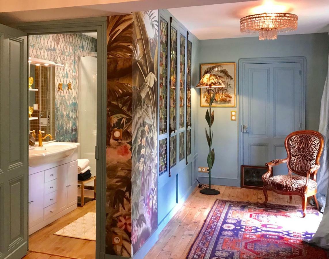 La Rebiere D'Or, B&B Et Gite Mouleydier Exteriör bild